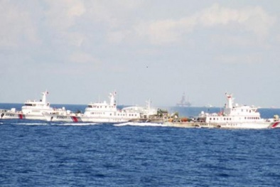 Hôm nay, tàu TQ hung hăng dàn trận quây tàu kiểm ngư VN